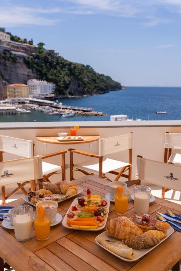 Relais Del Mare Aparthotel Sorrento Ngoại thất bức ảnh